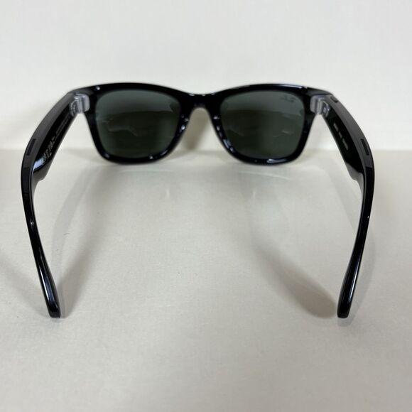 Ray-Ban Meta Wayfarer RW4006 601/71 50 Smart Glasses with Case ESSILORLUXOTTICA - Picture 7 of 16